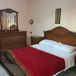 https://hotel-w-bush-square.hotels-in-tirana.com