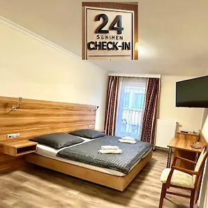 https://hotel-kennedy.com-bavaria.com