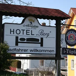 https://hotel-berg.com-bavaria.com